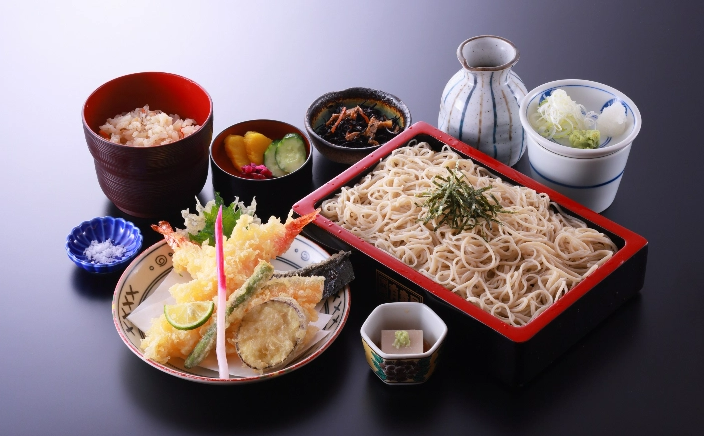 Ni-hachi Soba Tempura Zaru Set